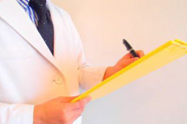 あご裏ひげの状態チェック